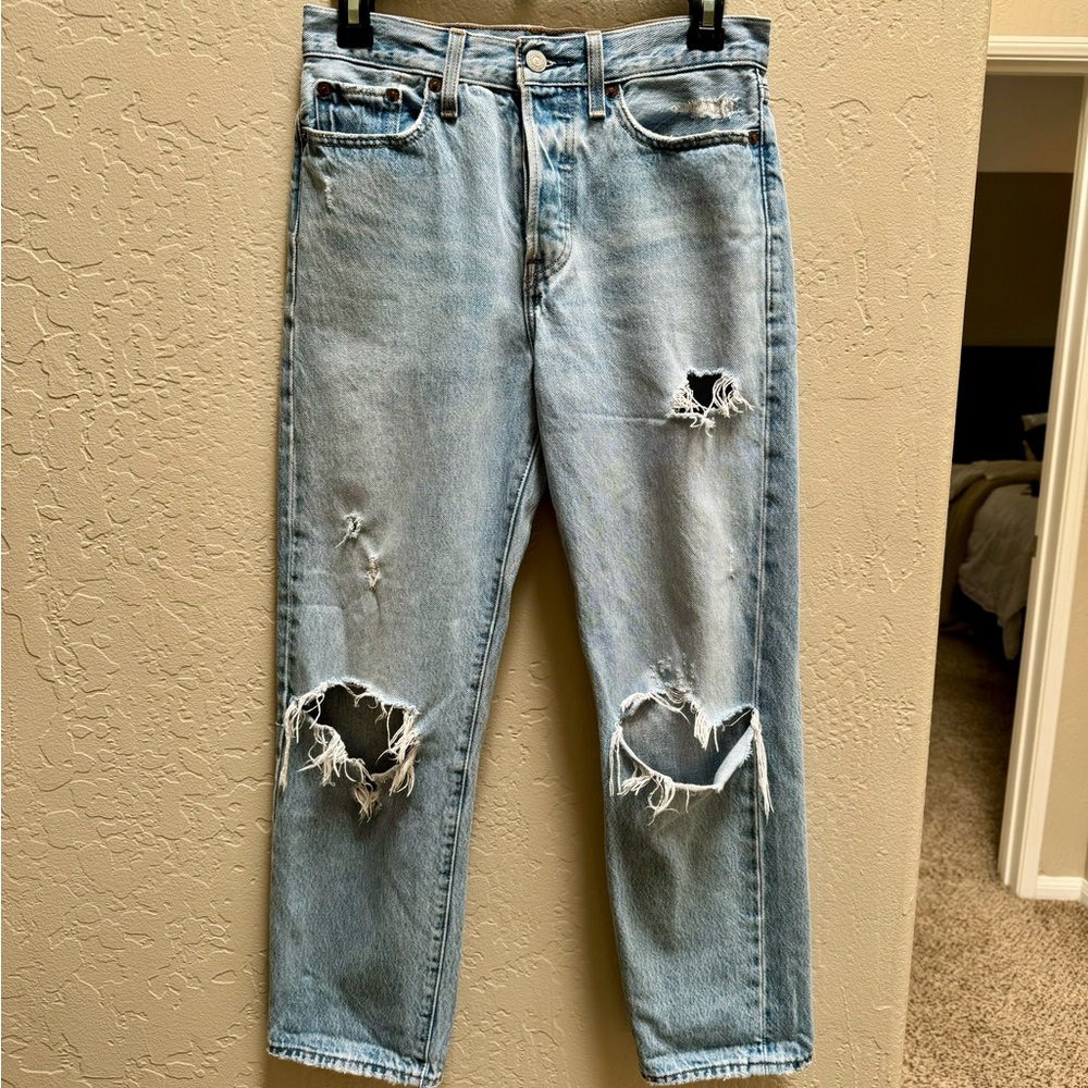 Levi’s Wedgie Straight Jeans - SOLD